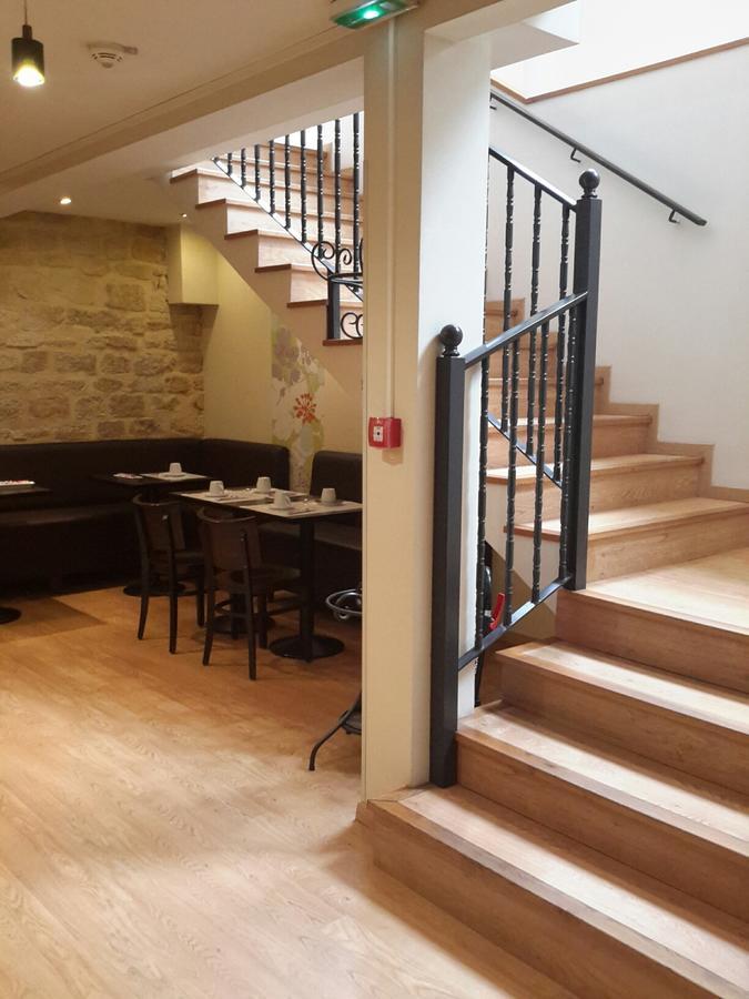 Hotel Cosmos Paris Exterior photo